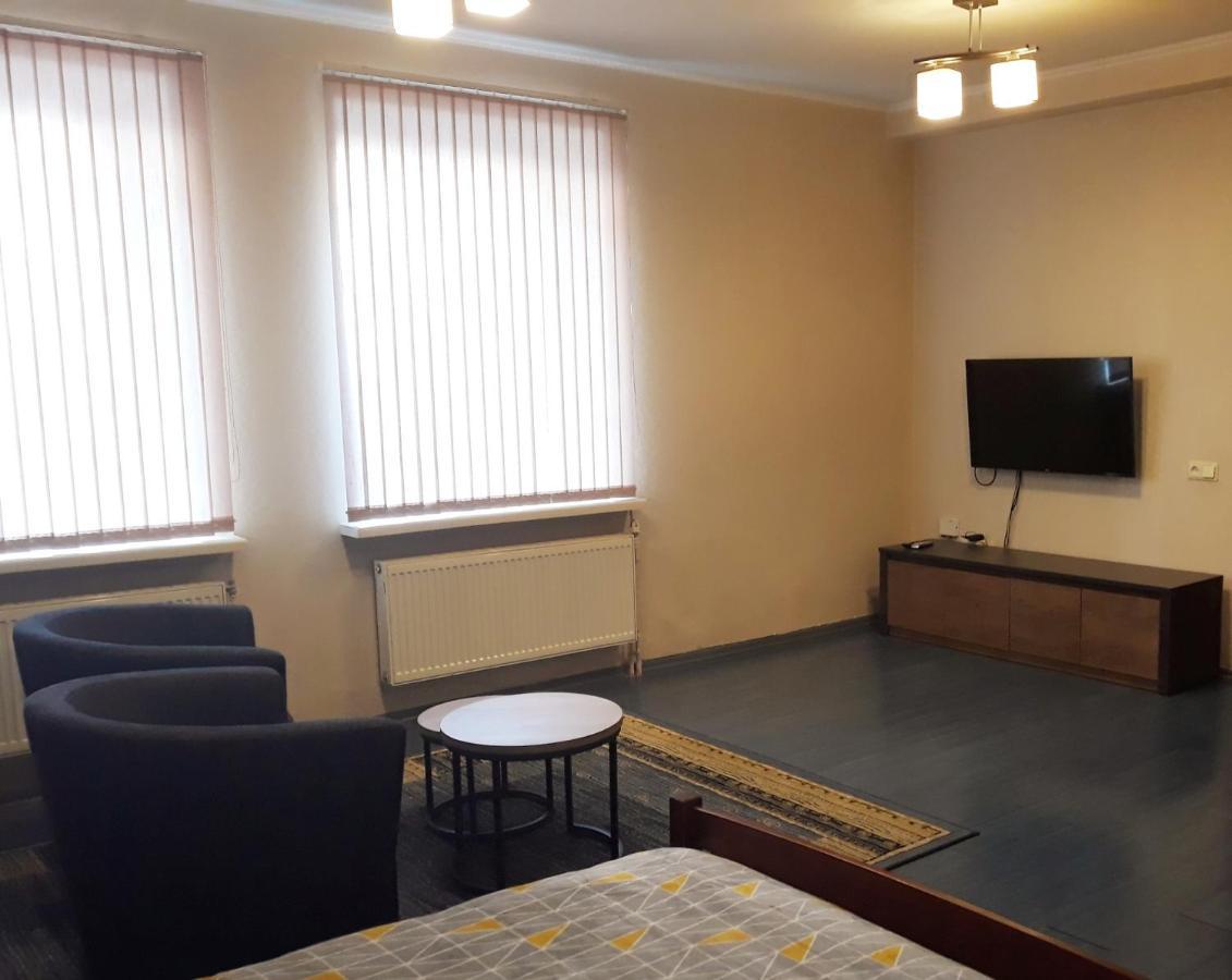 Town Center Studio Apartment Daugavpils Bagian luar foto