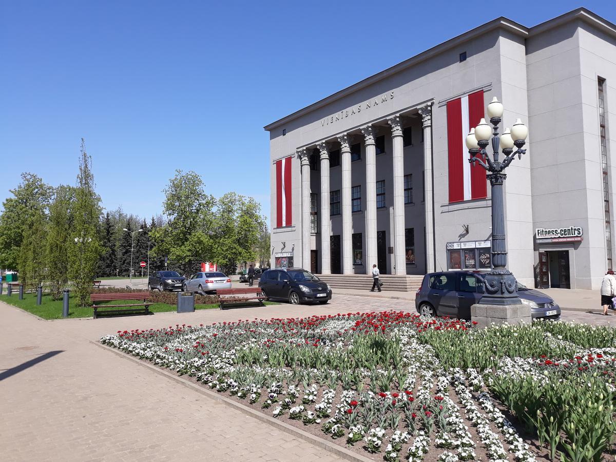 Town Center Studio Apartment Daugavpils Bagian luar foto